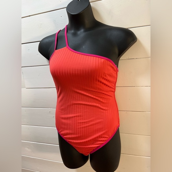 REEBOK • One-Shoulder Ribbed Swimsuit • Size L - Picture 2 of 6